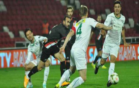 Bursaspor Deplasmanda Şov Yaptı!