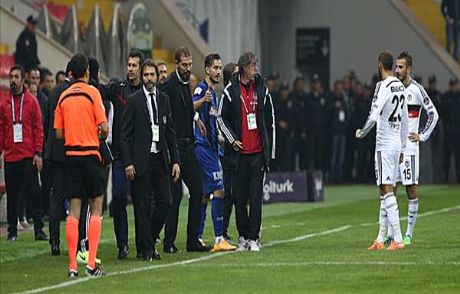 Erciyes - Beşiktaş Maçında Kural Hatası Mı Var?