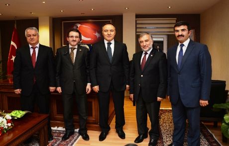 Hüseyin Korkut'tan Vali'ye Ziyaret