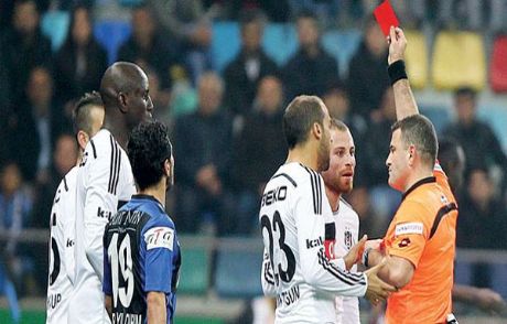Pfdk'dan Töre'ye 3 Maç Men Cezası!