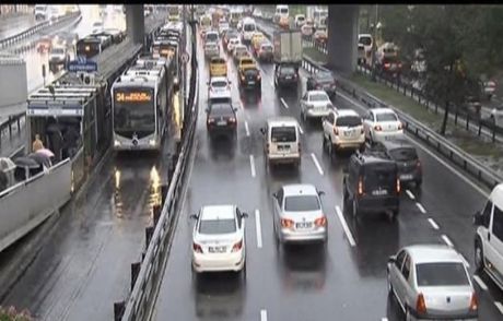 İstanbul'da Sabahtan Bu Yana 30 Kaza Oldu