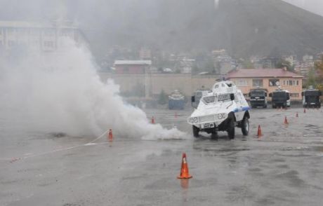 Hakkari'de Polise İleri Sürüş Eğitimi