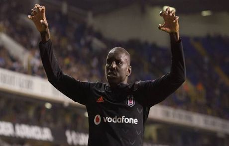 Demba Ba İsyan Etti: 'değer Görmüyoruz'