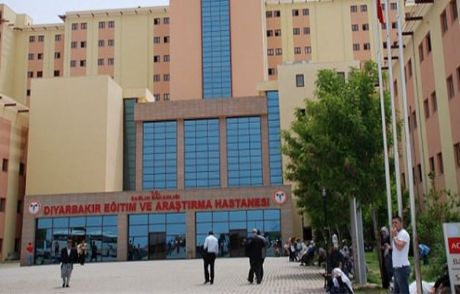 Diyarbakır'da Hastaneye Silahlı Baskın