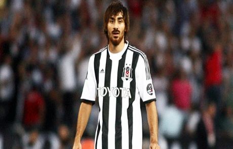 Veli'ye Premier Lig'den Kanca!