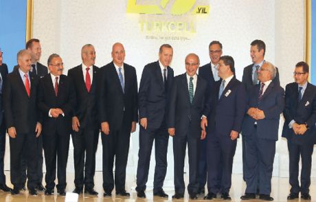 20. Yıl İçin Görkemli Kutlama