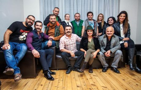 Benimle Delirir Misin Figüran?
