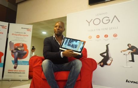 Üniversiteliler Lenovo'yla 'hayatı Yogalıyor'