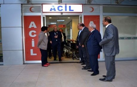 Türk-iş Genel Başkanı Hastanaye Kaldırıldı