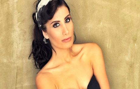 İrem Derici Rekor Üstüne Rekor Kırıyor!