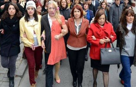 İlyas Salman'dan Kadınlara Destek