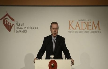 Erdoğan: Annemin Ayağını Öptüğümde Ağlardı