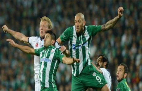 Timsah'tan F.bahçe'ye Çelme!