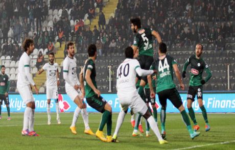 Akhisar Belediyespor - Torku Konyaspor: 0-0
