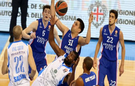 Anadolu Efes'ten Farklı Zafer!