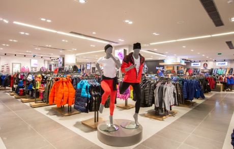Sporseverlerin Alışveriş Noktası Açıldı