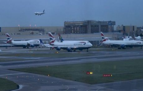 Londra Hava Sahası Açıldı