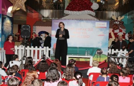 Elif Şafak Çocuklarla Buluştu