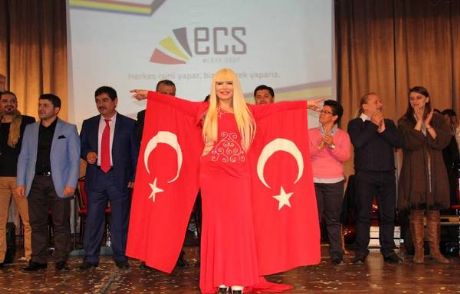 Djane Eva, Geceye Damgasını Vurdu