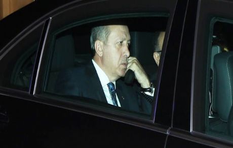 Ab Temaslarını Hareketlendiren Telefon