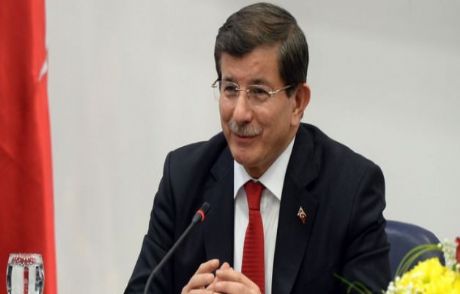 Başbakan Davutoğlu'na Fuat Avni'yi Sordular