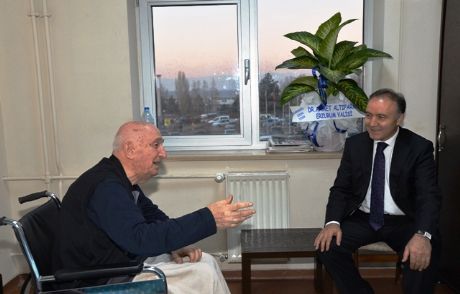 Vali Altıparmak'tan Geçmiş Olsun Ziyareti