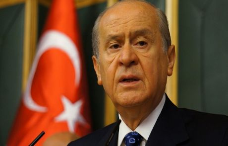 Devlet Bahçeli Savunma Yolladı