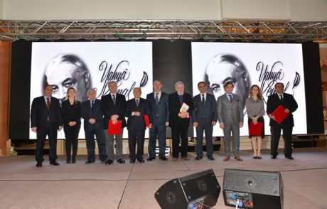 Yahya Kemal Beyatlı, Anıldı