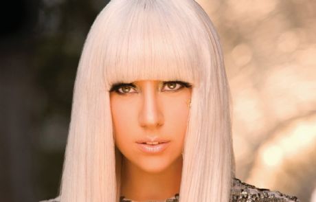 Lady Gaga: 19 Yaşında Tecavüze Uğradım