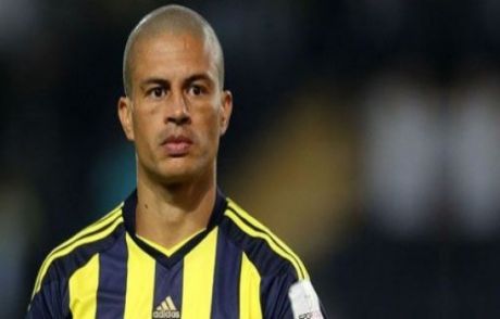 Alex'ten Özlem Dolu Yılbaşı Mesajı!