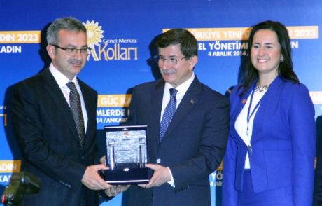 Başkan Köşkere Başbakandan Ödül