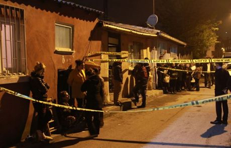 Gecekonduda 2 Kişi Ölü Bulundu