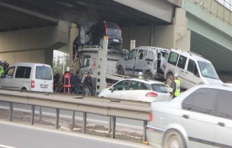 Tem'de Yangın Trafiği Kilitledi
