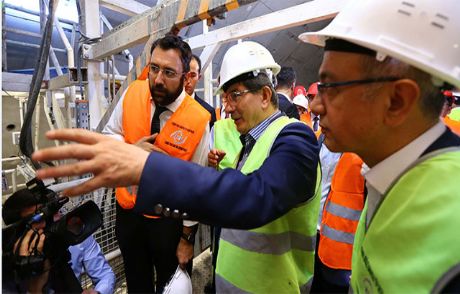 Başbakan Davutoğlu'ndan Akıllı Baret Sinyali