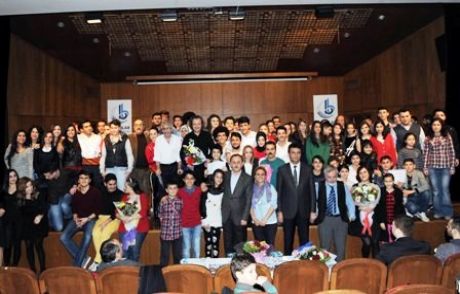 Tiyatro Sahnesine Yeni Yüzler