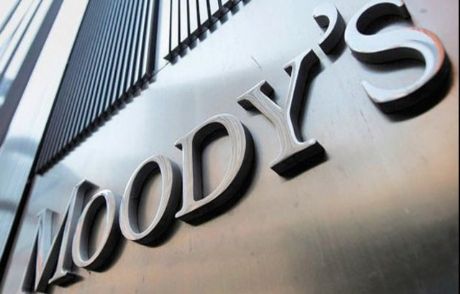 Moody's 10 Türk Bankasını İzlemeye Aldı
