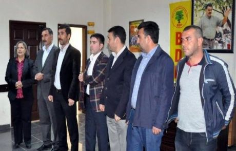 Chp Sur İlçe Teşkilatı Bdp'ye Geçti