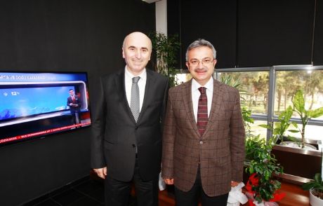 Pehlivan Ve Tüksiaddan Köşker'i Tebrik
