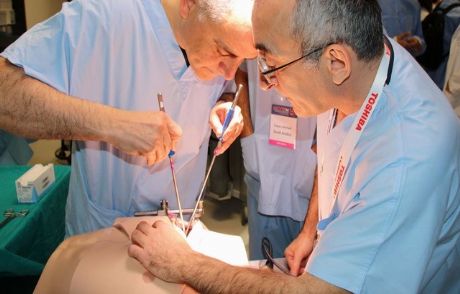 Robotun Kalbine Canlı Ameliyat