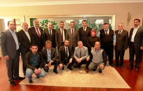 Gebzeliler Ve Rizeliler Başkan Köşker'in Konuğu