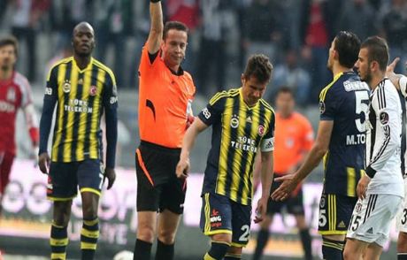 Fenerbahçe'de Emre Belözoğlu Şoku