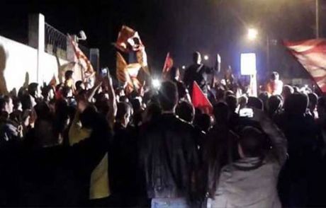 Maç Sonrası Taraftar Florya'yı Bastı