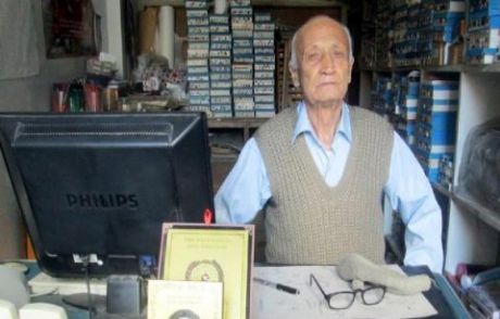 49 Yıllık Muhtar Yeniden Kazandı