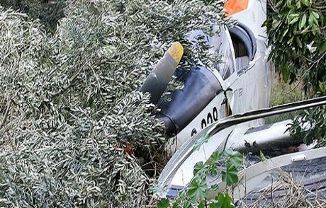 Finlandiya'da Paraşütçüleri Taşıyan Uçak Düştü
