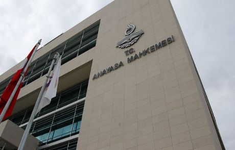 Anayasa Mahkemesi'nden Twitter Kararı