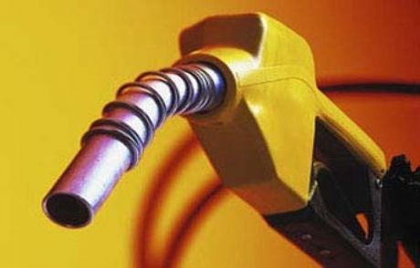 Benzine İndirim Göründü
