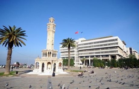 İzmir Büyükşehir'e Moody's Övgüsü