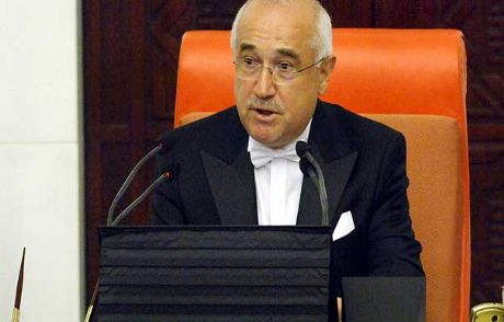 'meclis Demokrasiye Giden Yolu Açmıştır'