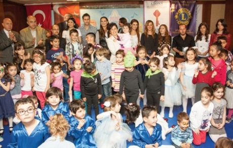5. Mini Süper Star Çocuk Şenliği Gerçekleşti