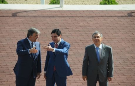 Gül, Türkmenistan'da 'at Bayramı'na Katıldı